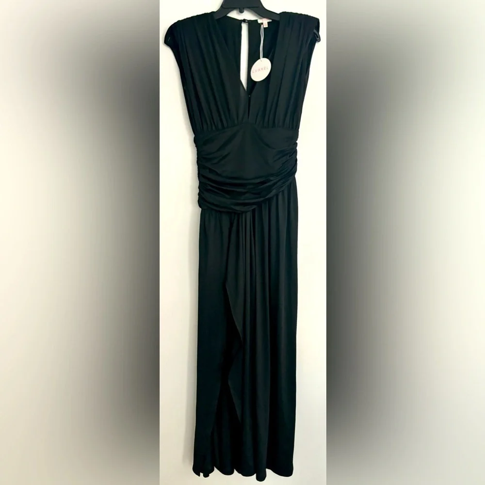 NWT Luxxel Ruched Side Slit Open Back Maxi Dress - Size Small - Picture 4 of 5